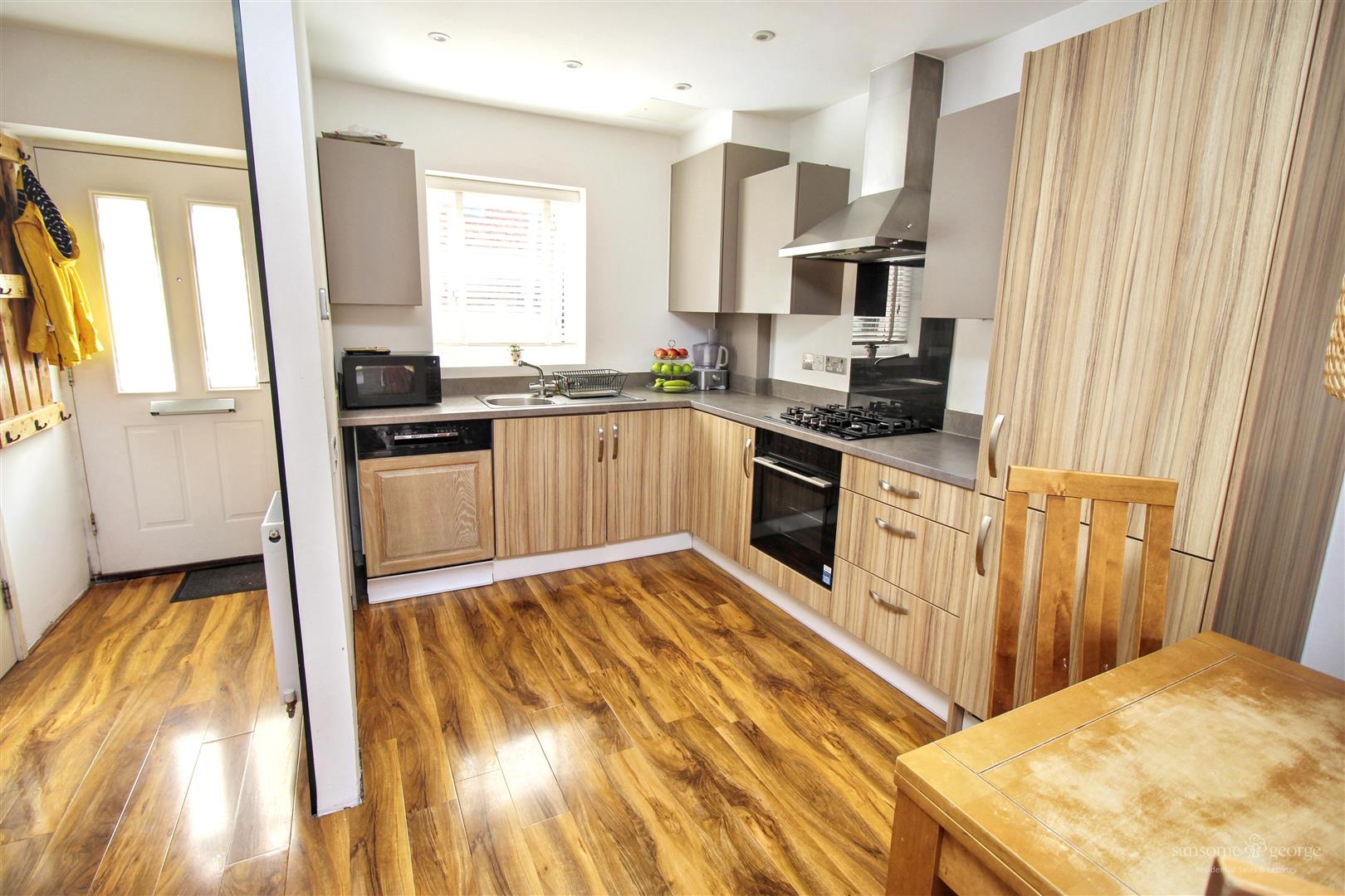 Leven Street, Reading